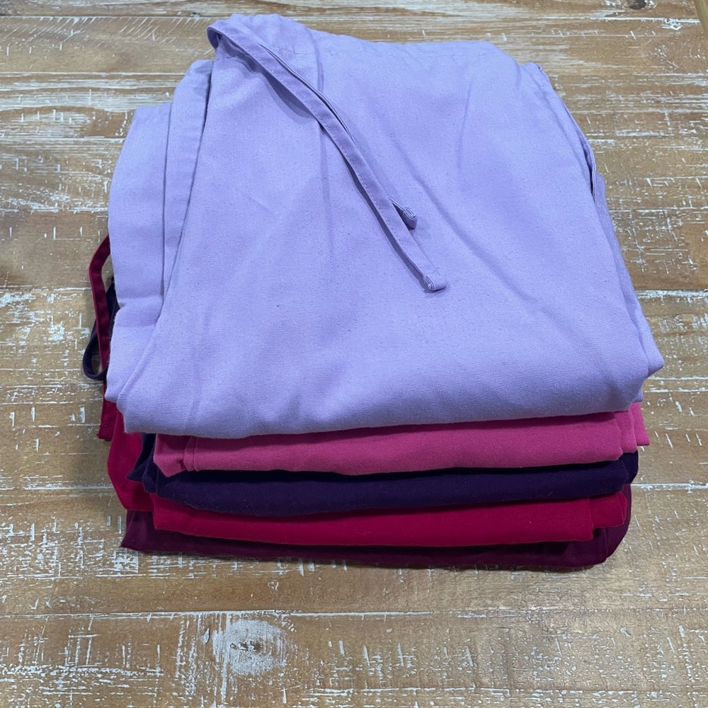 5 Cherokee scrub sets